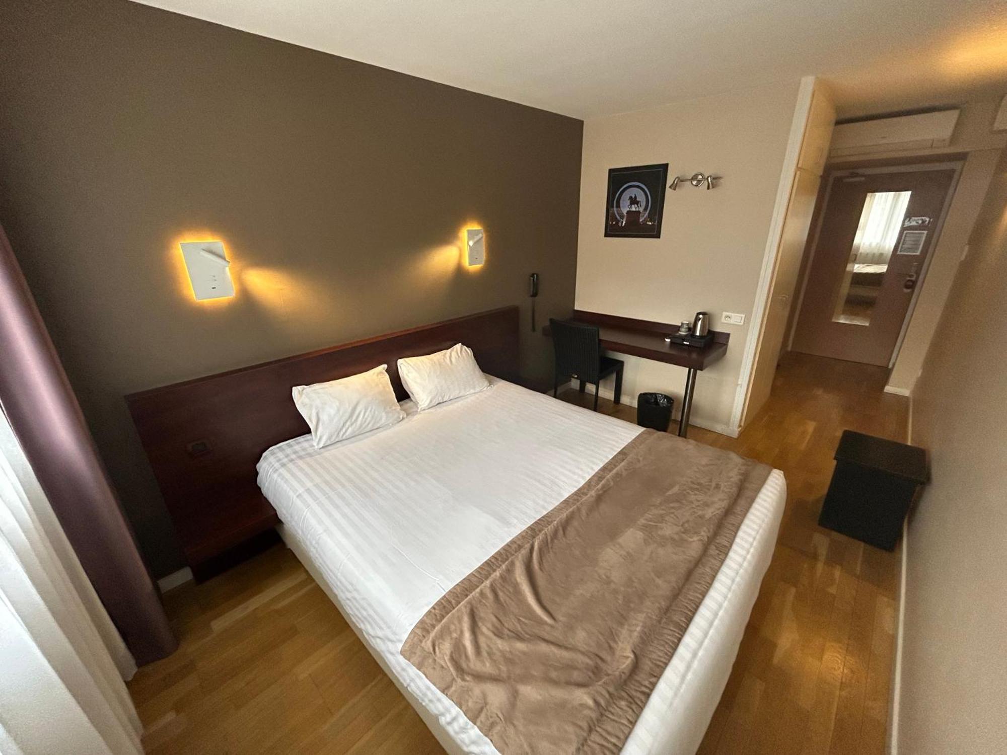 Hotel Valpre Экюли Экстерьер фото